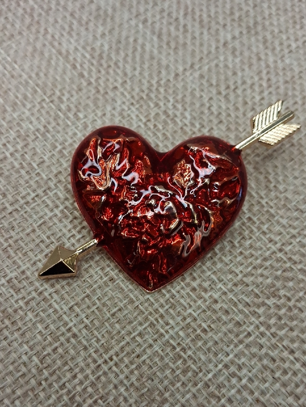 Red Heart Arrow Brooch Gold Tone Enamel Rhinestone Cupid Pin Costume OS